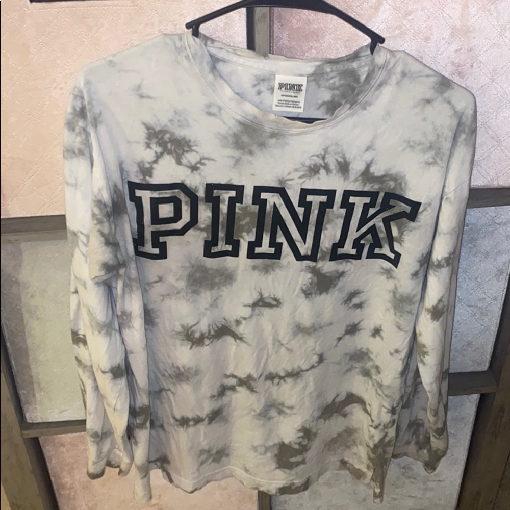 Brand Pink long sleeve tye dye shirt